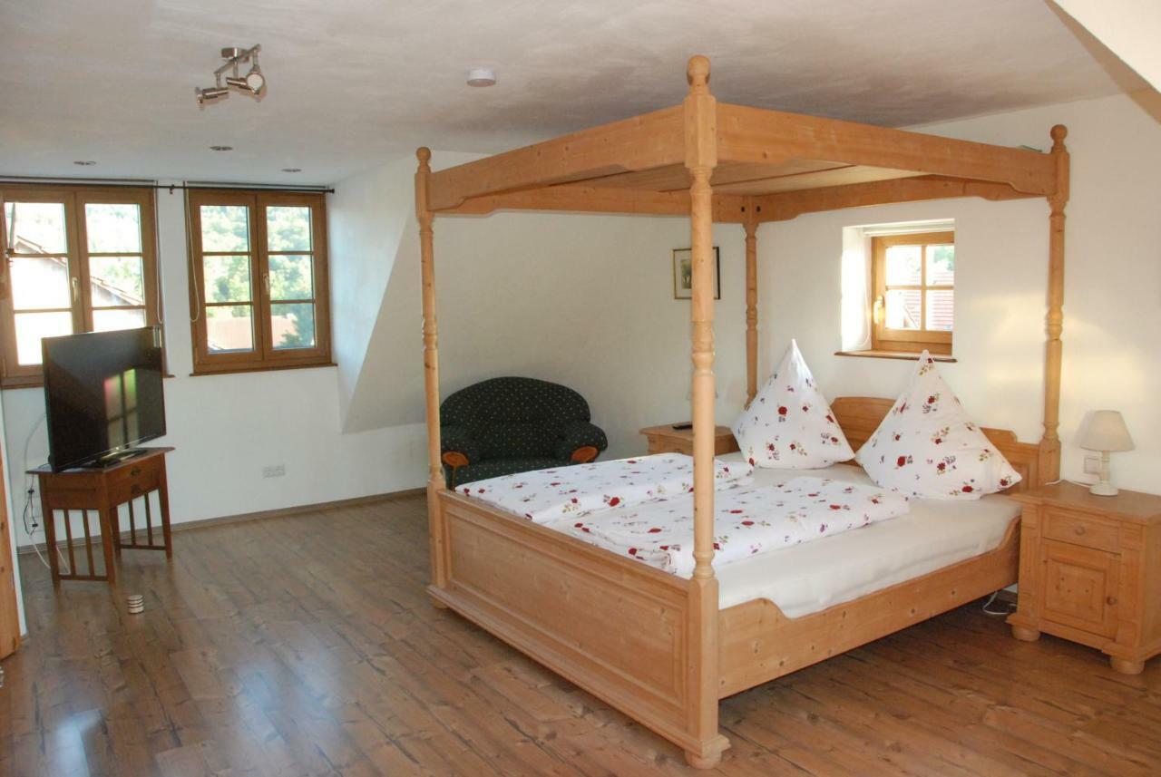Ferienwohnung Christina Vaihingen an der Enz Exterior foto
